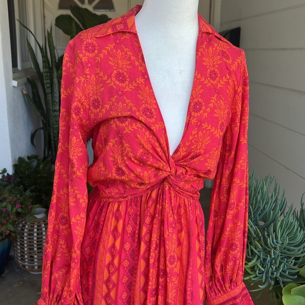 Farm Rio V Neck Tie Front Midi Dress - Picture 13 of 16